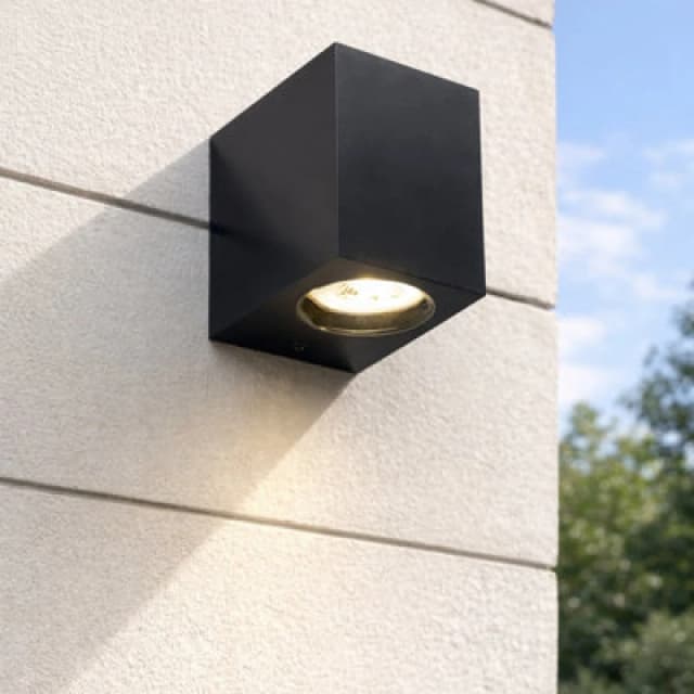 CGC Lighting CGC Lighting 'Eileen' Black Modern Outdoor Rectangle Single Spotlight Black unisex