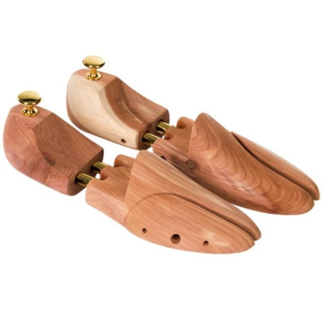 Tectake Shoe Stretcher - 1 Pair, Cedar Wood & Brass, Absorbs Moisture, For Her & Men 39-41 - Brown