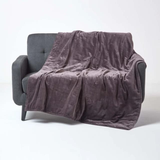 Homescapes Dark Grey Velvet Quilted Throw, 125 X 150 Cm