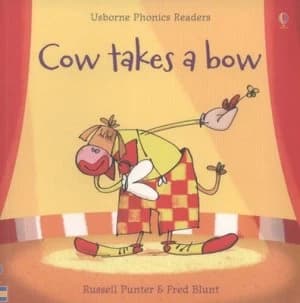 Cow Takes a Bow by Russell Punter and Fred Blunt Paperback