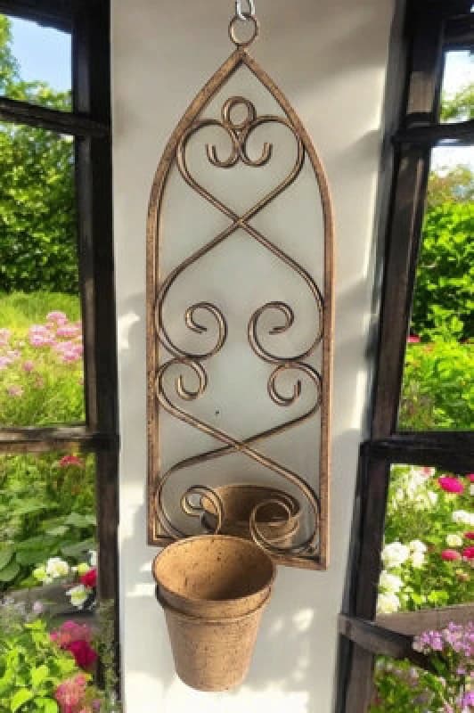 56Cm Rusty Wall Mirror With Single Planter