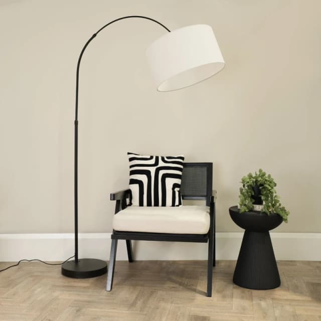 ValueLights Louis Black Arched Curved Floor Lamp with Fabric Drum Lamp Shade White