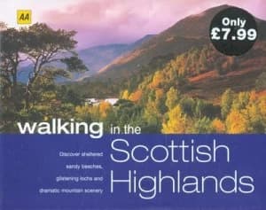 Walking in the Scottish Highlands by Martin Knowlden Hardback