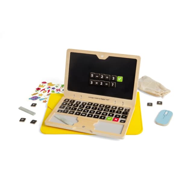 Bigjigs Toys Tech Set - 95 piezas de juguete de madera para laptop con pantalla de pizarra juegos de simulacion y accesorios para ninos pequenos y ni