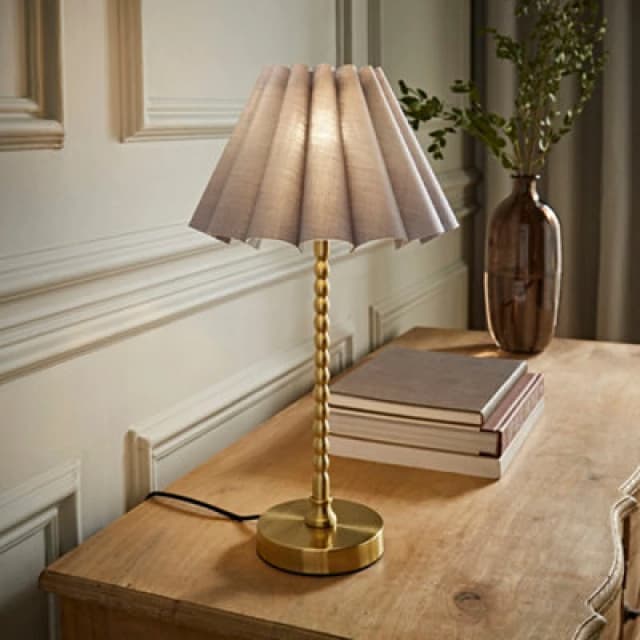 ValueLights ValueLights Maeve Scallop Pleated Tapered Shade Brushed Gold Bobbin Table Lamp with LED Bulb in Grey Grey One Size Unisex 5059406067150