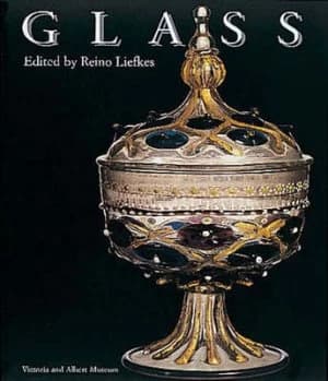 Glass by Reino Liefkes and Victoria and Albert Museum Paperback
