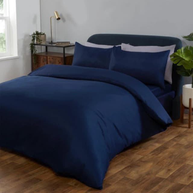 OHS OHS Plain Dyed Duvet Cover with Pillowcase Bedding Set in Navy Size: Single Navy Single Unisex 5027434133512