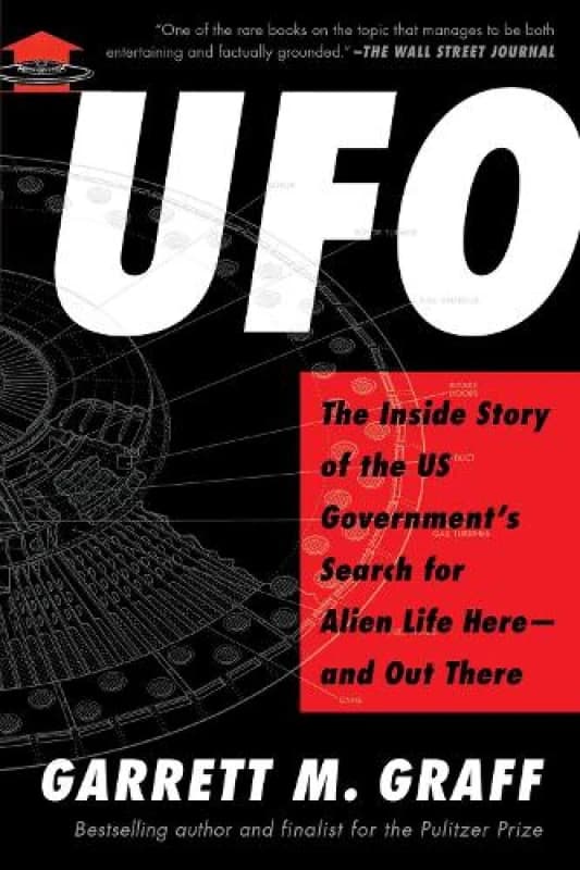 UFO : The Inside Story of the US Government's Search for Alien Life Hereand Out There Paperback / softback