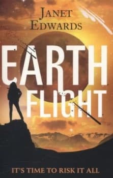 Earth Flight by Janet Edwards Paperback