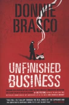 Donnie Brasco by Joe Pistone Paperback