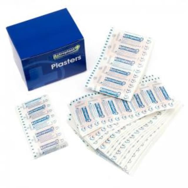 Astroplast Plasters Flesh Colour Washproof Assorted Sizes (Pack...