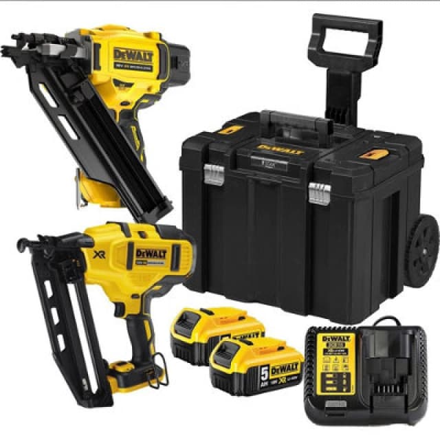DEWALT DCK246P2T 18v XR Cordless Brushless Nail Gun Twin Pack DCK246P2T Batteries: 2 x 5ah Li-ion