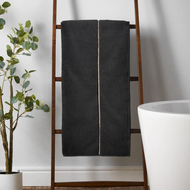 Bianca Zero Twist Satin Stitch Cotton Towel Black unisex Bath Sheet