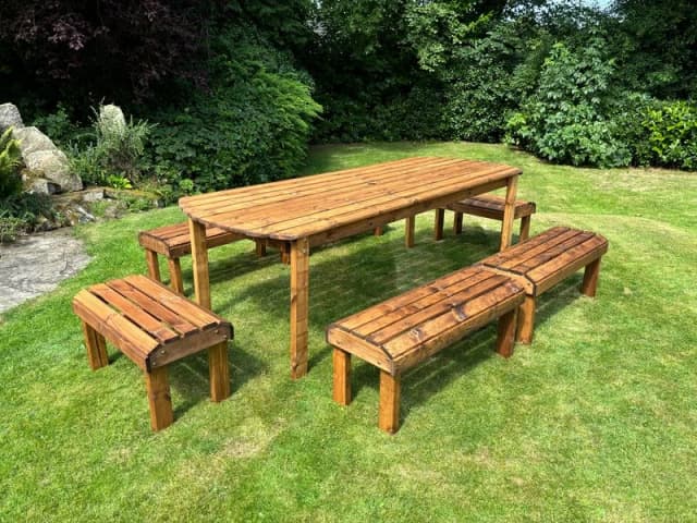 Charles Taylor Trading Knights Ten Seater Table Set Brown