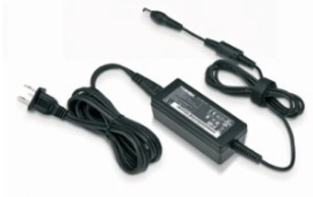 Toshiba PA3743U-1ACA power adapter/inverter 30 W Black
