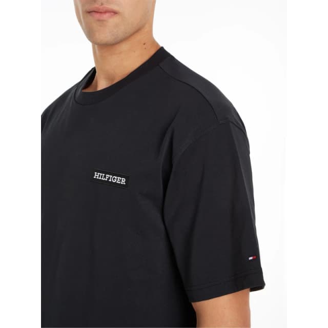 Tommy Hilfiger Short-sleeved T-Shirt Black male S