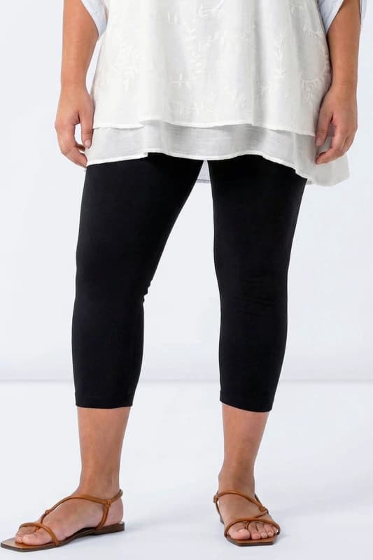 Roman Curve Plain Elastic Waist Cropped Leggings Black