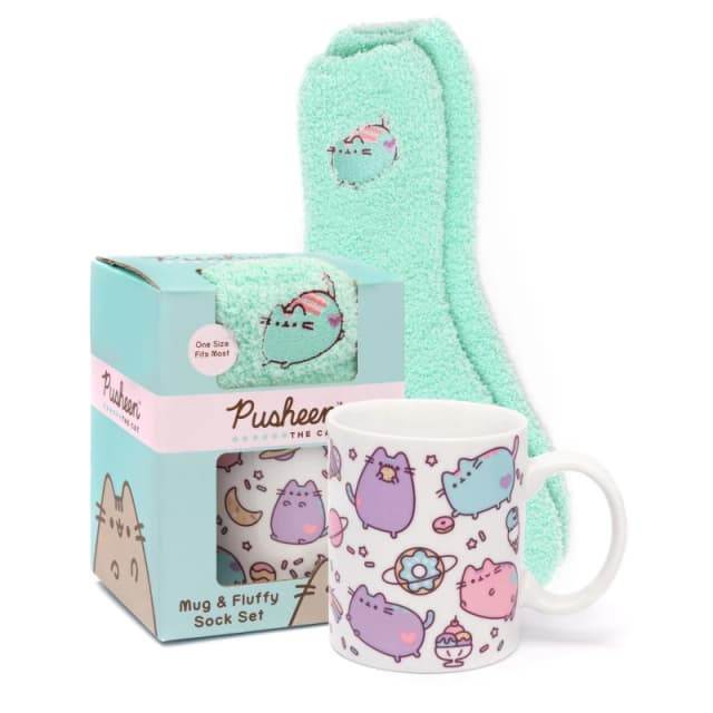 Pusheen Mug and Sock Gift Set Green female