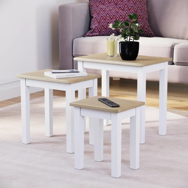 Lassic Vida Designs Yorkshire Nest of 3 Tables Oak & White unisex Set of 3