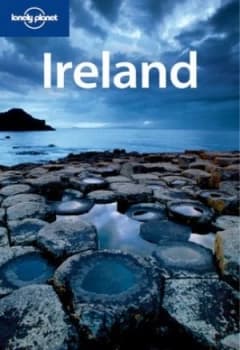 Ireland by Fionn Davenport Paperback