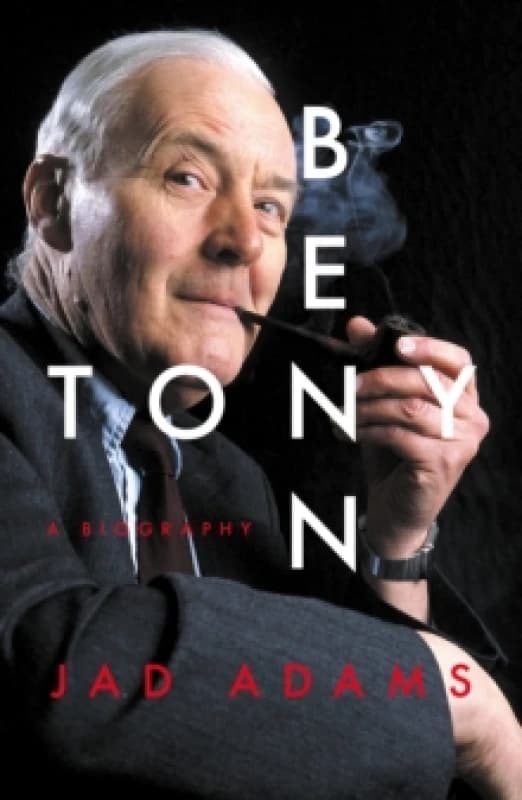 Tony Benn : A Biography Paperback / softback