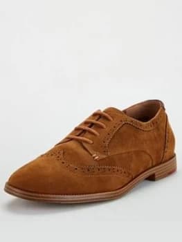 Kg Barry Brogue Shoe