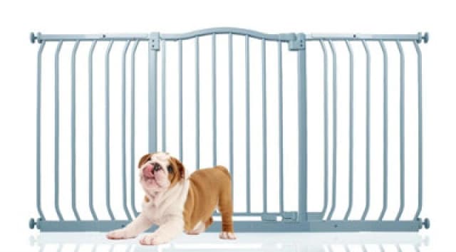 Bettacare Curved Top Dog Gate, 143Cm - 152Cm, Matt Grey, Pressure Fit Pet Gate For Dog And Puppy, Pet And Dog Barrier