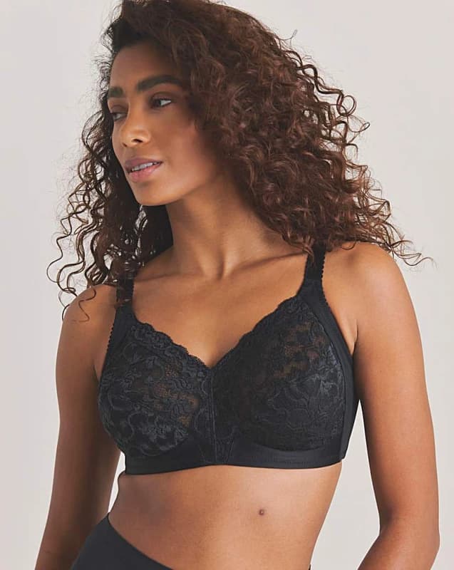 Triumph Triumph Delicate Doreen NonWired Bra Blk Black - Triumph - Size: 36B Black Female 36B CN73701