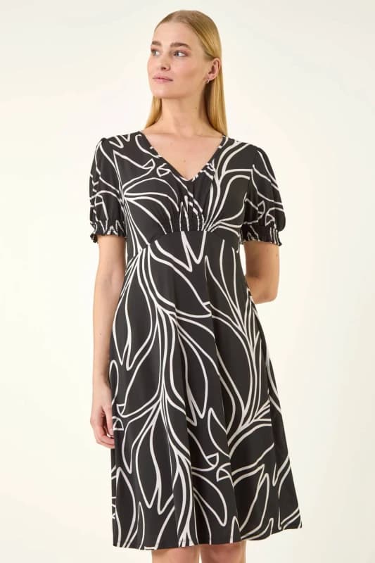 Roman Womens Leaf Print Gathered Midi Dress in Black Size: 12 Black Female 12