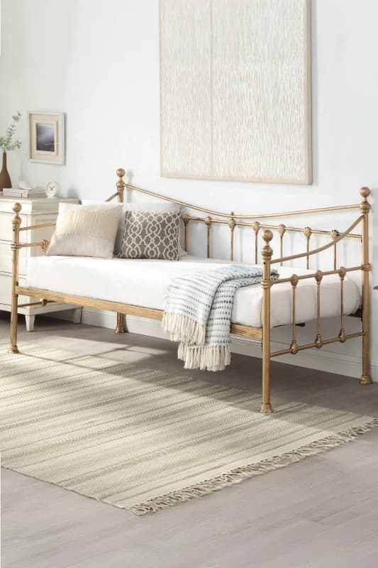 Slumberworx Newnham Classic Victorian Style Living Room Bedroom Brass Metal Day Bed Frame, Gold 5055744841803