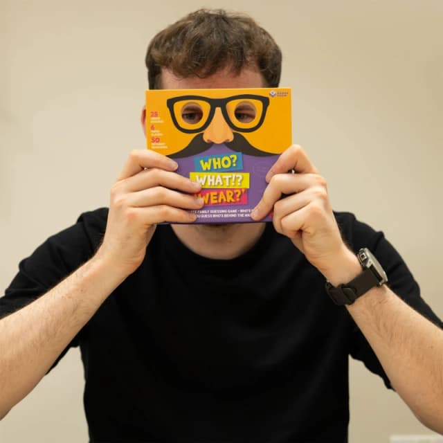 Fizz Creations Who What Wear Family Guessing Party Novelty Gift Multi unisex One Size