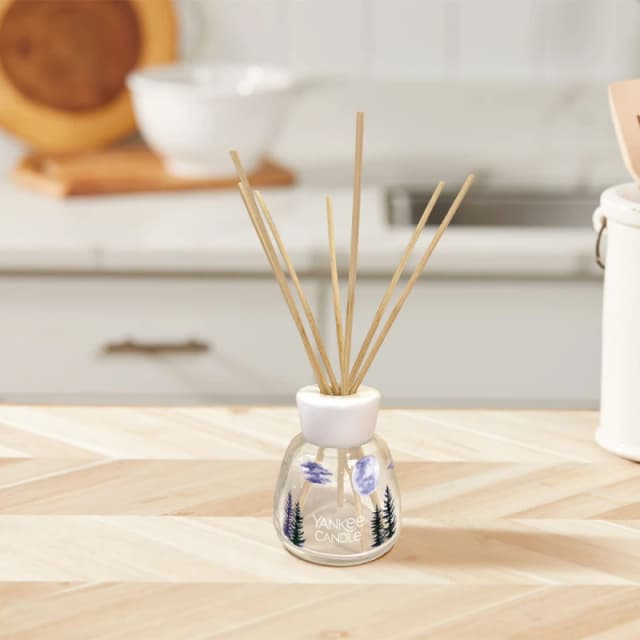 Yankee Candle Midsummers Night 43895830806683