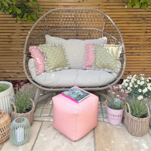 rucomfy Beanbags Rucomfy Indoor Or Outdoor Water Resistant Dusky Pink Cube Beanbag Footstool
