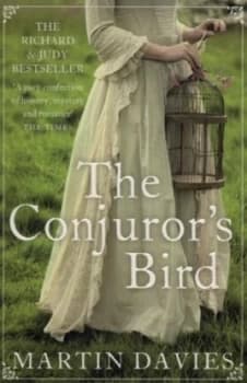 The Conjurors Bird by Martin Davies Paperback