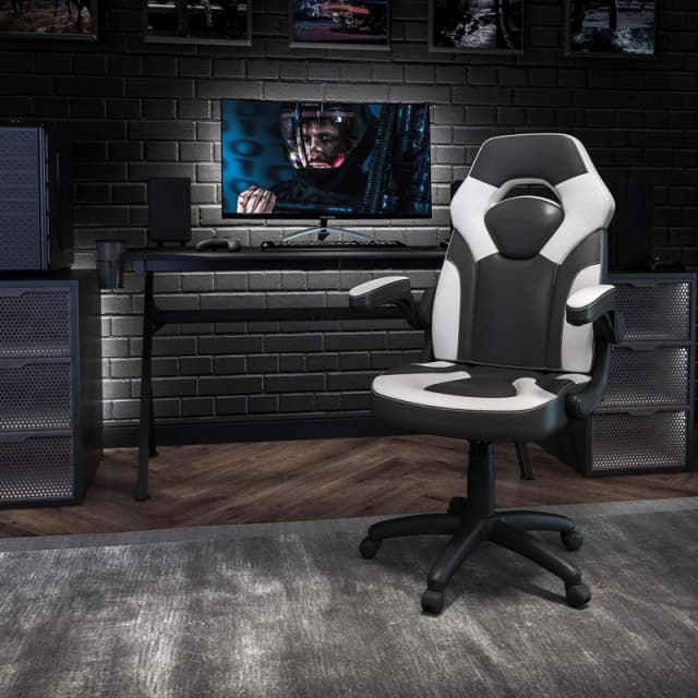 FWStyle FWStyle Black & White Faux Leather Racer Style Deluxe Gaming Chair Black One Size Unisex 5056413134035