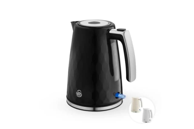 Swan Hexton 1.7L 3KW Kettle Black with Chrome Accents Black Unisex