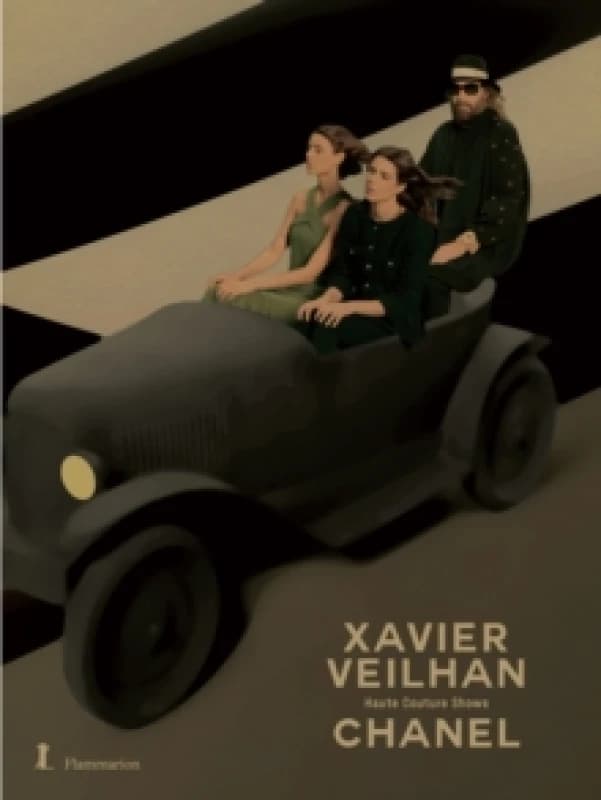 Xavier Veilhan / Chanel (Bilingual edition) : Haute Couture Shows Paperback / softback