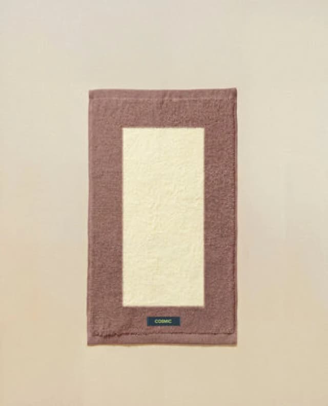 Cosmic Towel 30x50cm 600gsm Soft Absorbent & Quick-drying TEXTILE Collection in Cream Size: 30x50cm Cream Unisex 30x50 cm