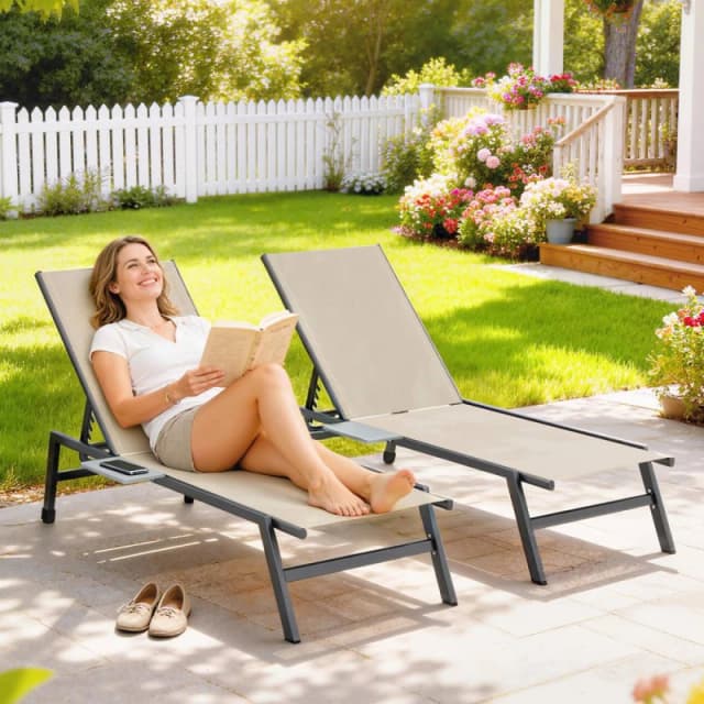 OUTSUNNY Sun Loungers for Garden Set of 2 with Side Tray Table in Khaki Size: 190cm x 60cm Khaki Unisex 190cm x 60 cm