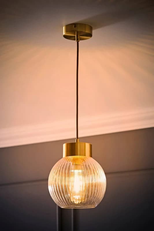 ValueLights Maddison Ribbed Glass Shade Metallic Cap Ceiling Pendant Light & Bulb in Gold Gold Unisex
