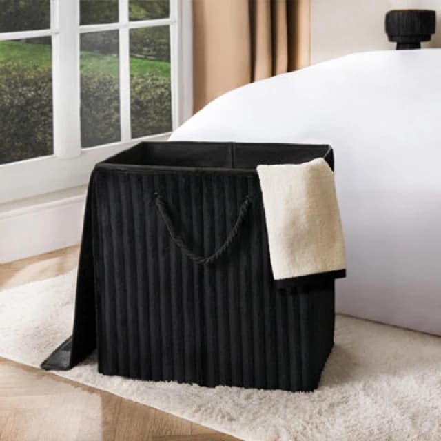 OHS OHS Ribbed Faux Fur Folding Laundry Basket Bag with Lid in Black One Size Unisex 5027434225675