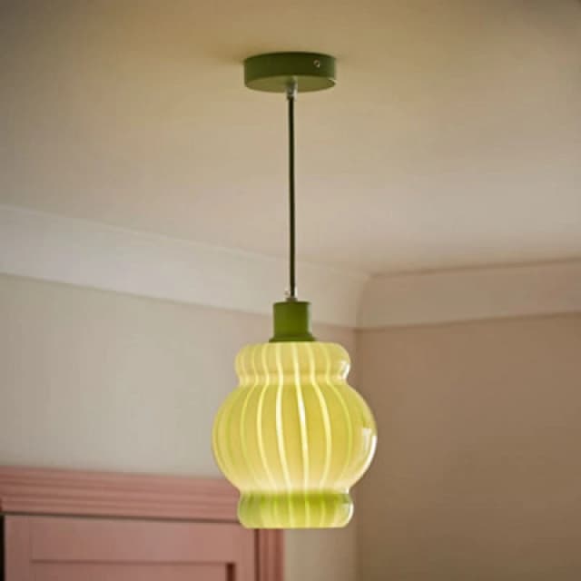 ValueLights ValueLights Taffy Stripe Green Glass Pendant Ceiling Light in Pale Green Pale Green One Size Unisex 5016529274827