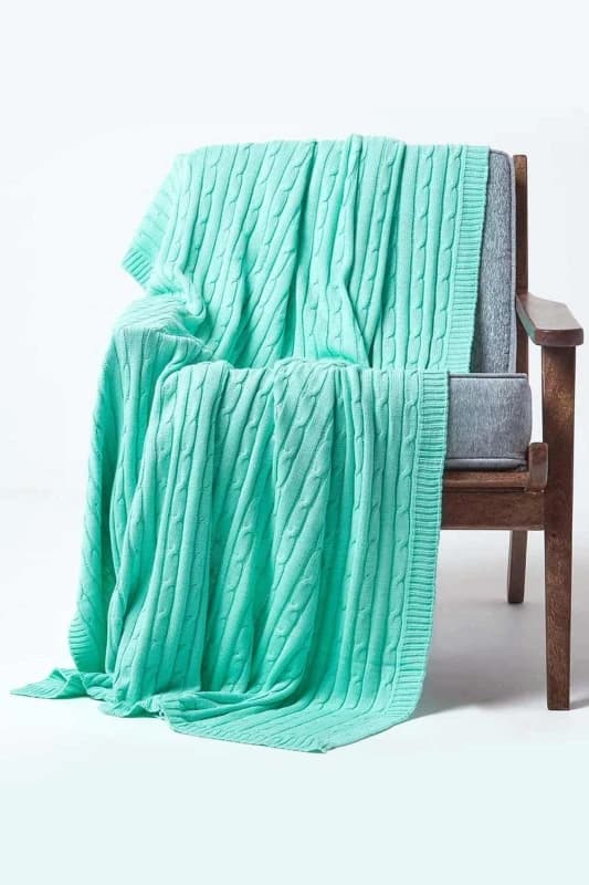 Homescapes Cotton Cable Knit Pastel Green Throw, 150 X 200 Cm