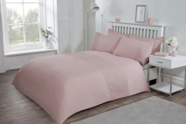 Smart Living Smart Living Luxury Super Soft Stylish Lace Panel Duvet Cover with Pillowcases in Pink Size: Double Pink Double Unisex 5056242802433