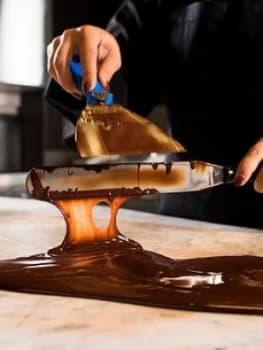 Virgin Experience Days Bean to Bar Experience for Two at Hotel Chocolat for Two in Leeds or London, One Colour, Women