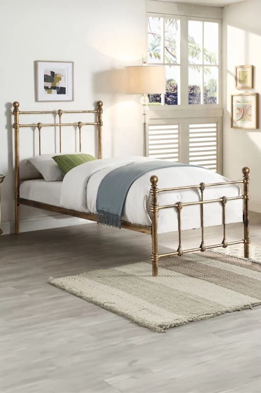 SlumberWorx Bayford Traditional Vintage Style Metal Bed Frame Bronze