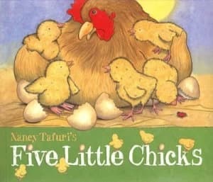 Five Little Chicks by Nancy Tafuri Paperback
