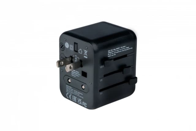 Verbatim Universal Travel Adapter with 2 x USB-A ports