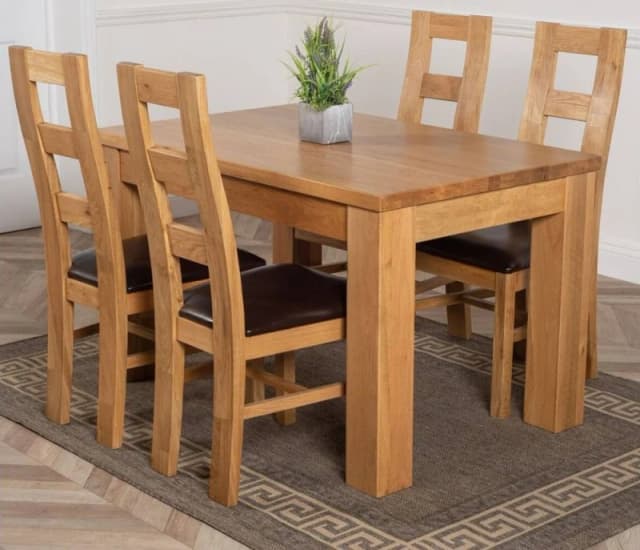 Thats Furniture Dakot 127 x 82cm Oak Small Dining Table & 4 Yale Chairs in Brown Size: 127 x 82cm Brown Unisex 127 x 82 cm