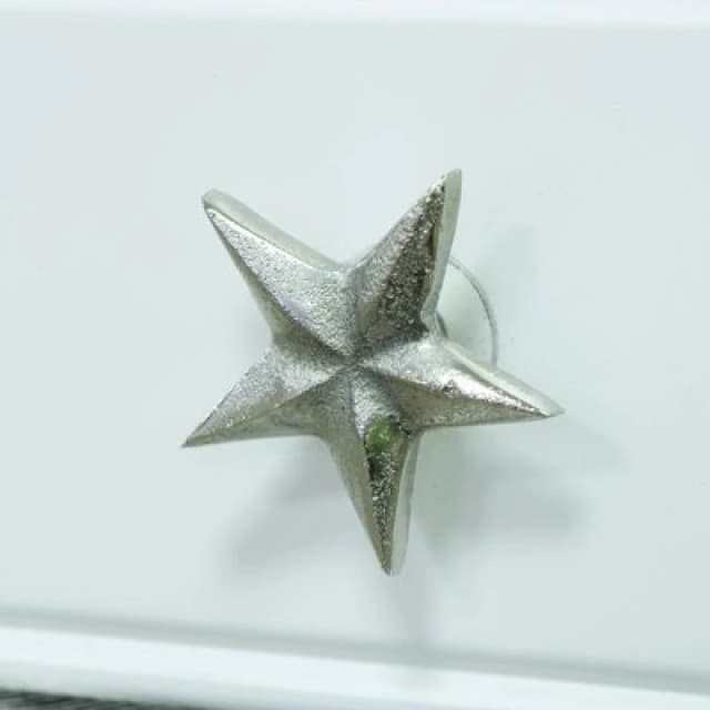 Melody Maison Silver Star Drawer Knob Metallic Silver